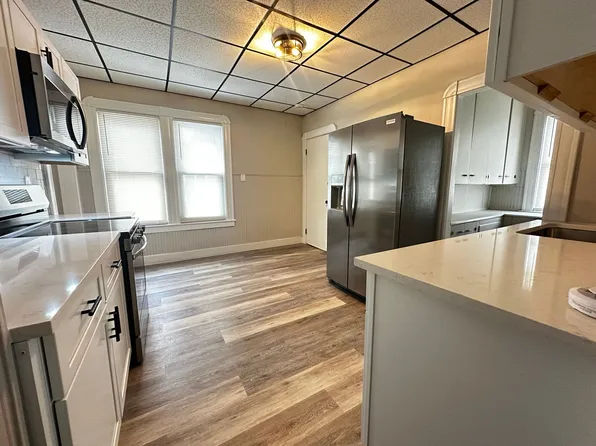 32-34 Somerset St, Springfield, MA 01108