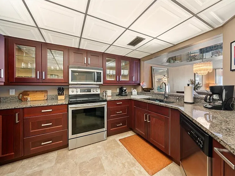 1310 Gulf Blvd #10B — Photo 6