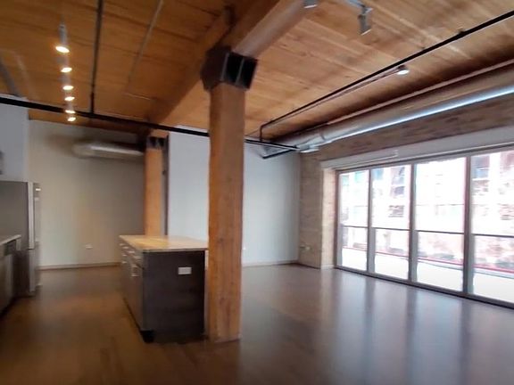 2nd image of 474 N McClurg Ct #6103