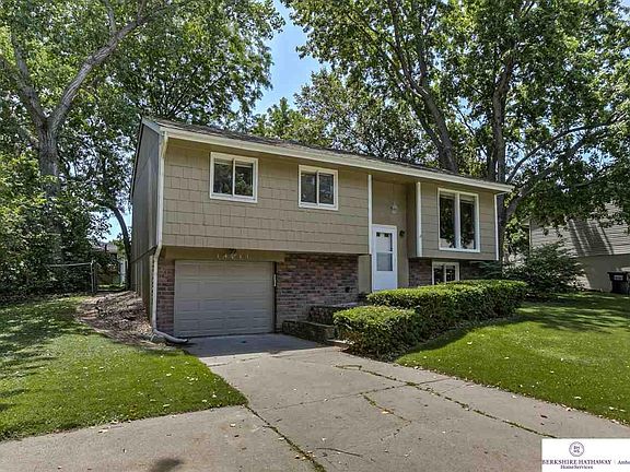 2nd image of 14011 Barretts Dr