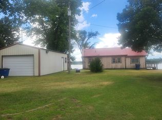 109 Eureka Lake Rd, Eureka, KS 67045