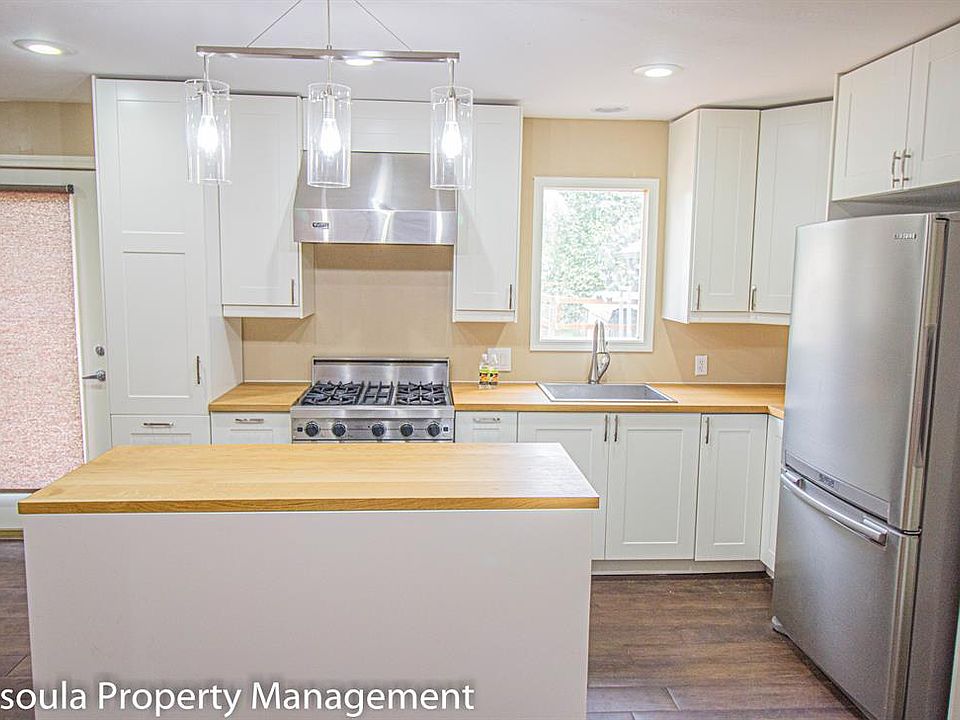 2nd image of 326 W Sussex Ave #326