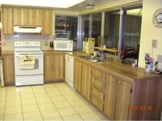 4th image of 8211 Windsor Dr