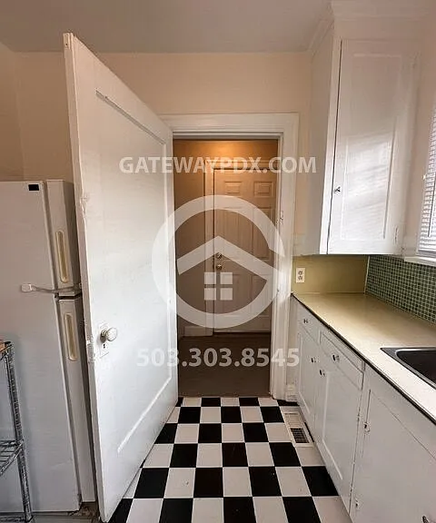 4464 SE Milwaukie Ave — Photo 11