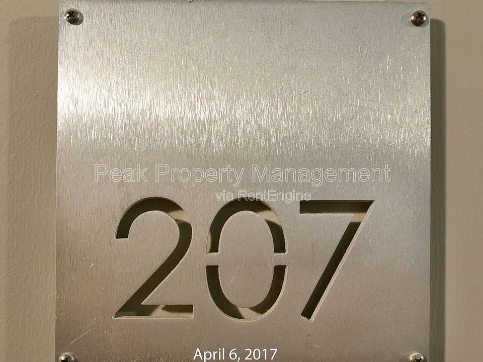 1st image of 132 N Sycamore St APT 207