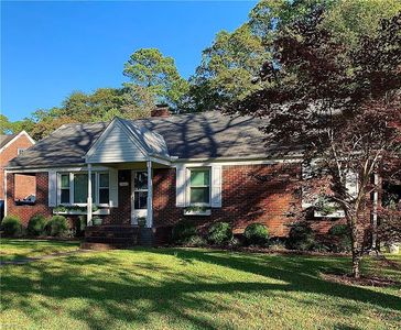 8820 Commodore Dr, Norfolk, VA, 23503