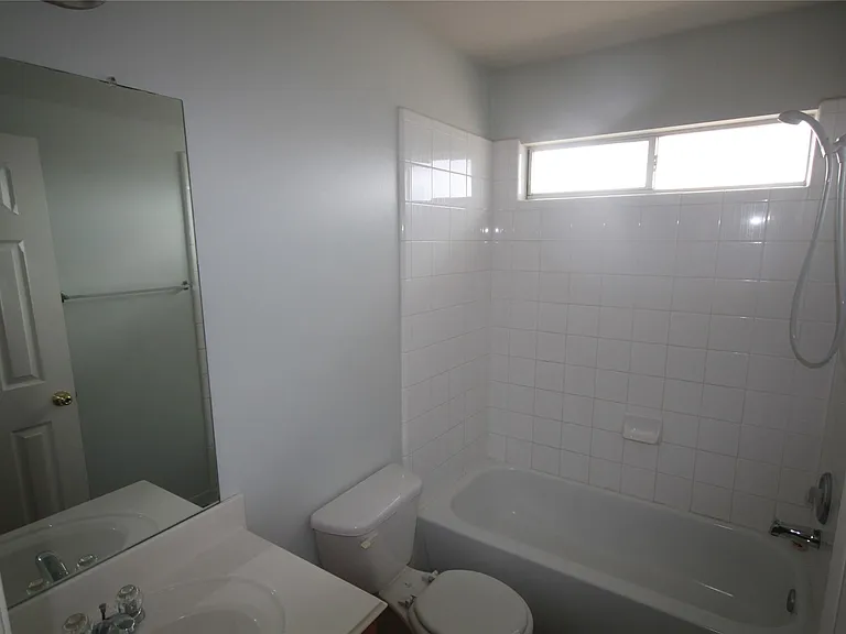 6418 Mountain Pines Ln — Photo 29