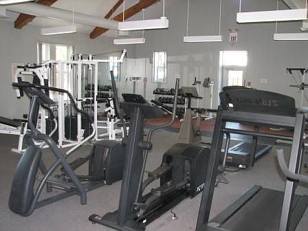 Clubhouse & Gym 