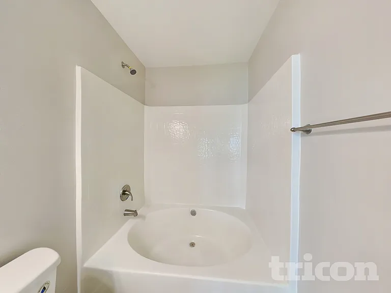 260 Brookstone Dr — Photo 10