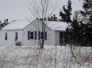 3695 N Quince Rd, Walkerton, IN 46574