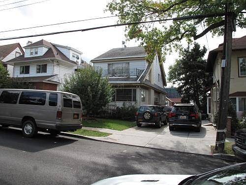 1st image of 150-10 86th Ave