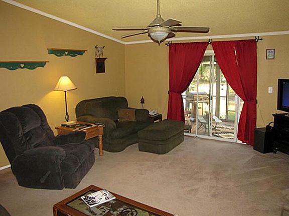4th image of 6375 Shady Hill Cir