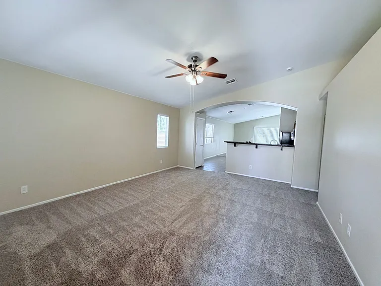 2817 King Michael Ave — Photo 5