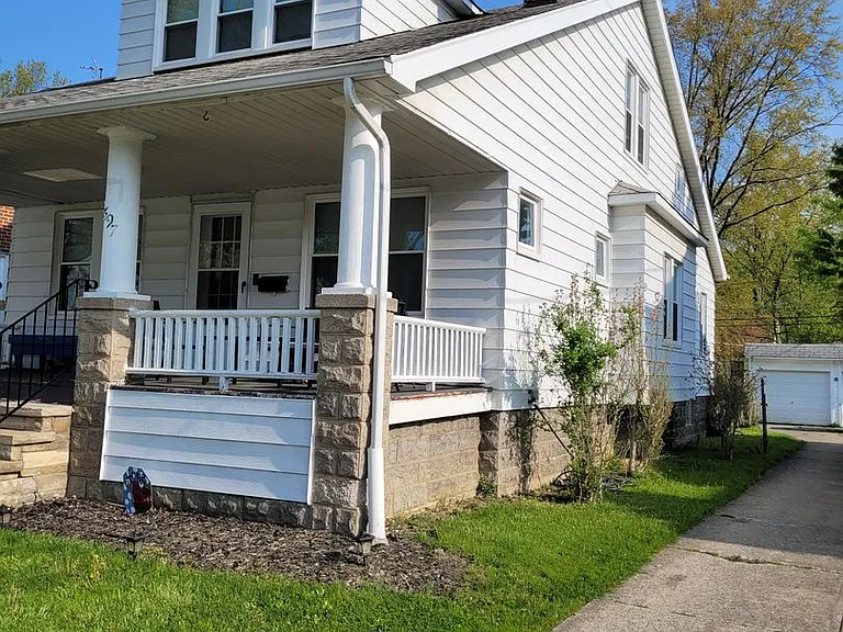 4397 Ardmore Rd — Photo 3