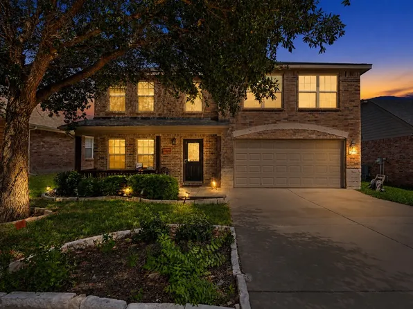 1201 Nighthawk Rd, Fort Worth, TX 76108
