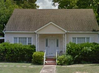 131 N 8th St, Selmer, TN 38375