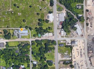910 Western Ave, Orange, TX 77630
