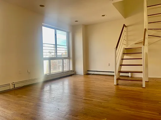 Rented by Oxford Property Group | media 16