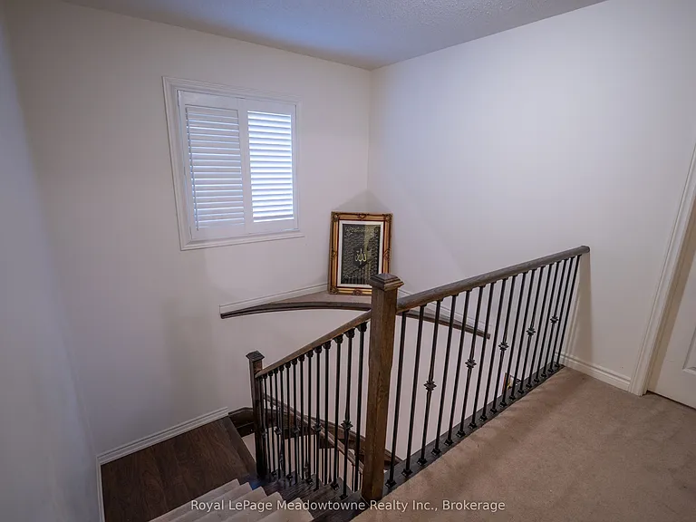 1528 Chretien St — Photo 31