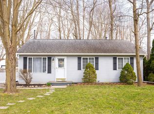 6170 Neilson Rd, Davisburg, MI 48350