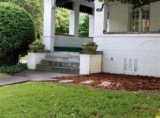 1241 8th St, Huntington, WV 25701