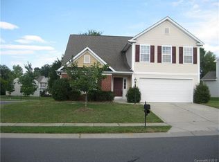 12805 Waterlyn Club Dr, Charlotte, NC 28278