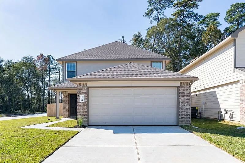 2536 N Lina Ct