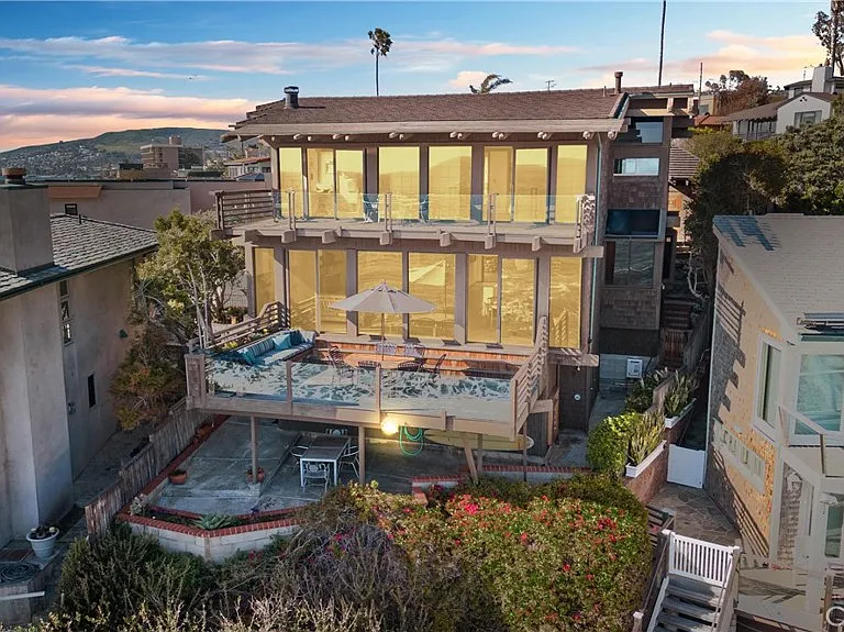 1911 Ocean Way — Photo 37
