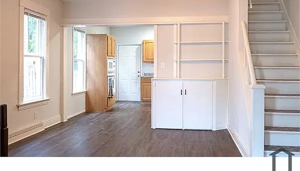 1247 Moore St — Photo 6