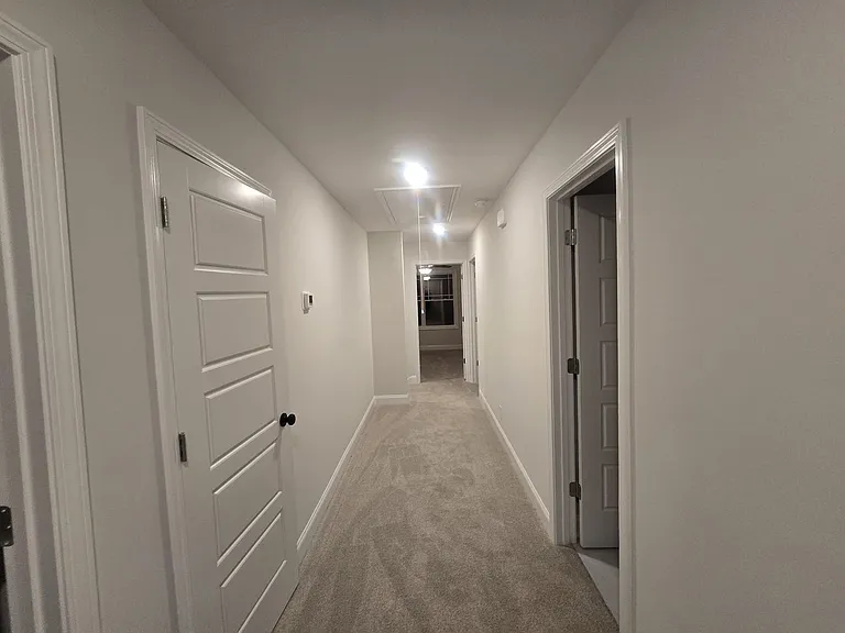 509 N Halifax Ct — Photo 21
