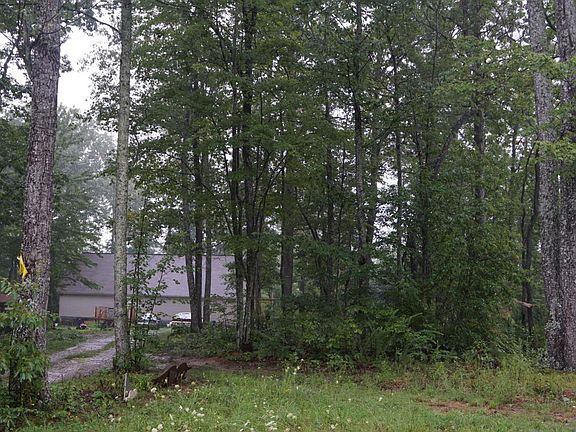 2nd image of 182 Brylee Ln