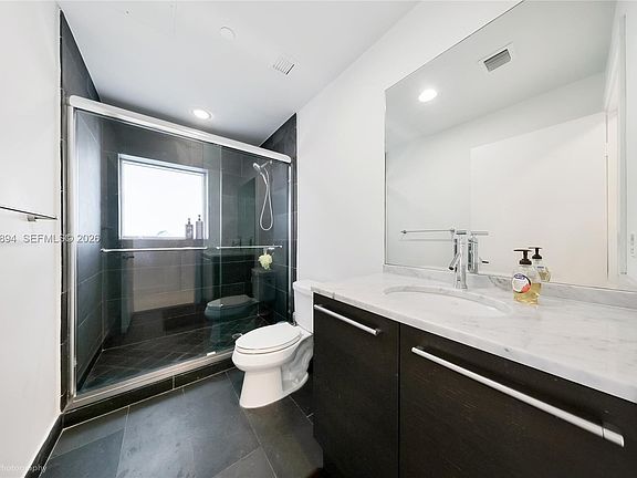 4th image of 900 Biscayne Blvd APT 2602