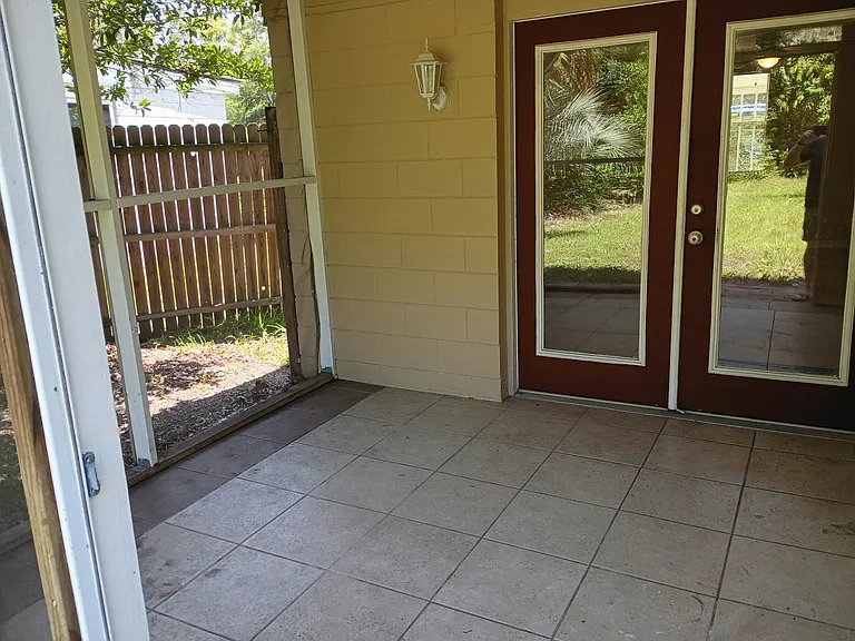 Screened patio