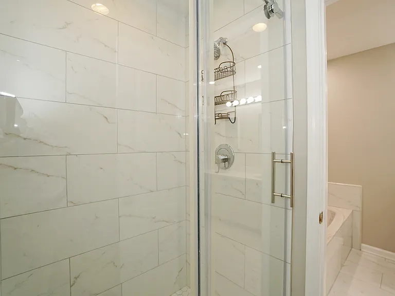 229 Willow Pkwy — Photo 16