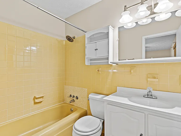 12105 W Kings Gate Rd — Photo 24