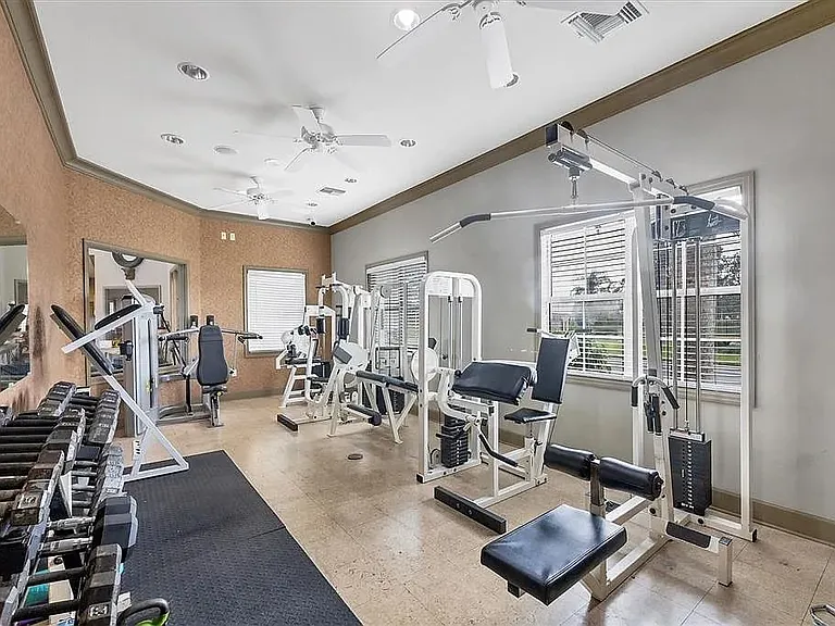 1110 Villagio Cir #102 — Photo 37