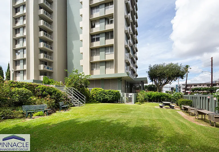 2637 Kuilei St #A66 — Photo 4