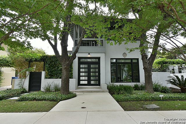 1st image of 422 Madison