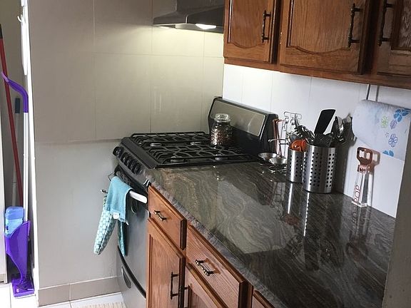 2nd image of 7402 43rd Ave APT 4E