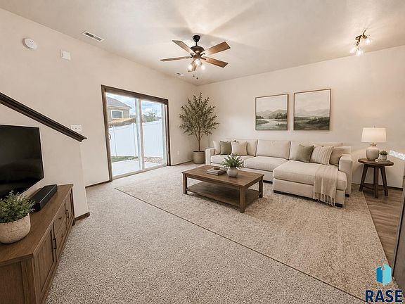 3rd image of 4416 E Whisper Ridge Pl