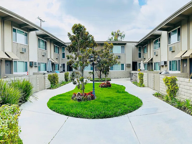 The Cliffs Apartments — Photo 1