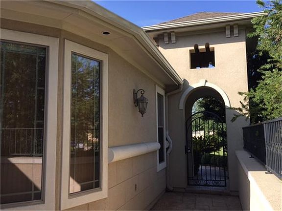 4th image of 13706 San Saba Canyon Ln