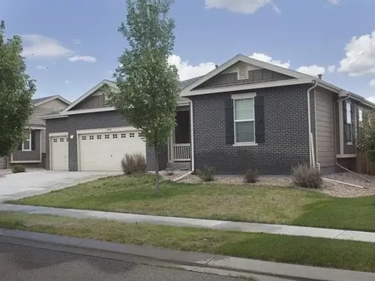 12360 Village Cir E — Photo 1