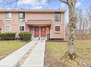 3164 Laurel Ridge Cir, Bridgeville, PA 15017