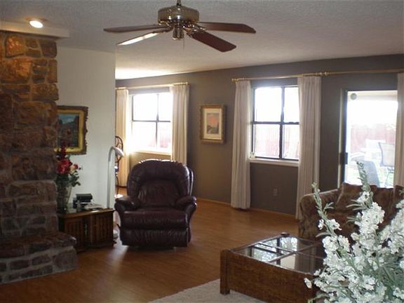 4th image of 3017 N Washington Ave