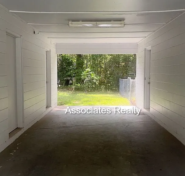 715 NW 36th St — Photo 21