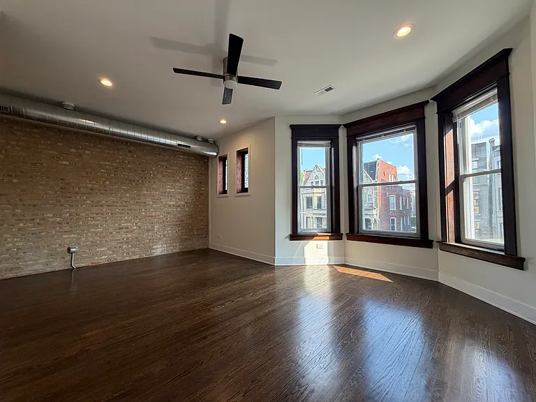 434 E 48th St #2 — Photo 4