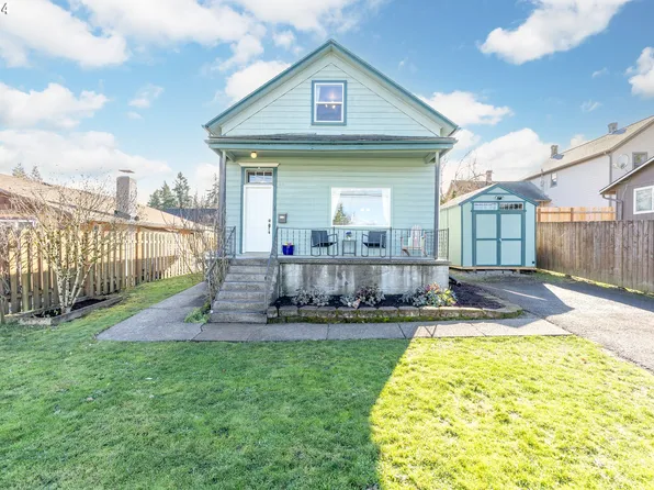 612 Division St, Oregon City, OR 97045