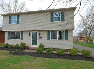 1037 Wetmore Rd, Columbus, OH 43224