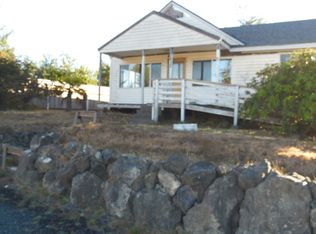 2160 26th St, Coos Bay, OR 97420